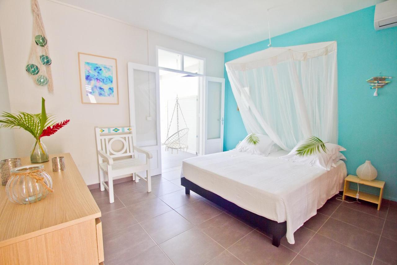Appartement Tillet. O Coeur De Deshaies. מראה חיצוני תמונה